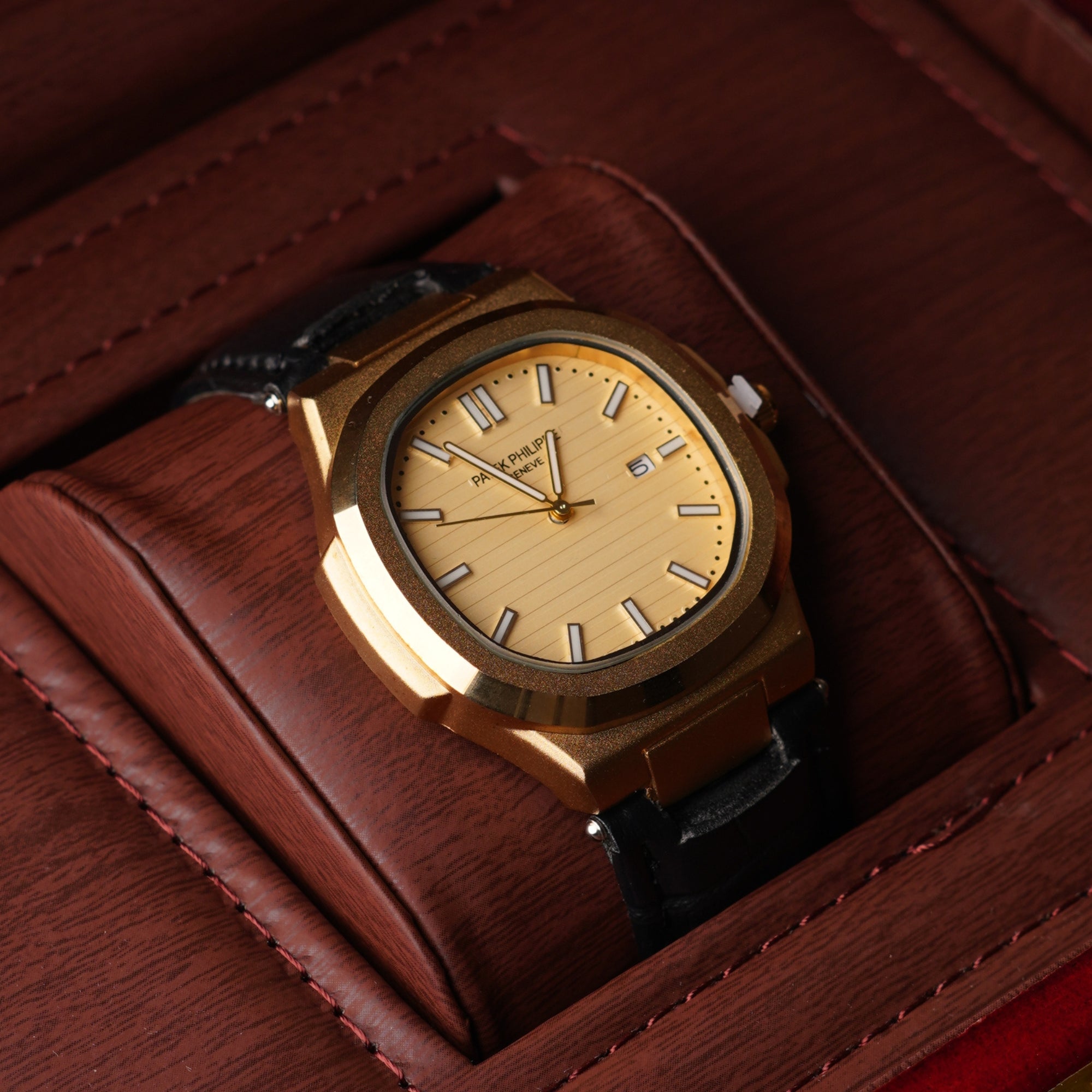 Patek Philipe Genve Strap – Rose Gold Dial